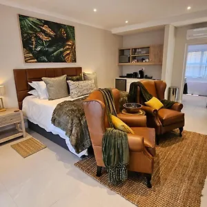 Vredenburg Manor House 4*, Somerset West South Africa